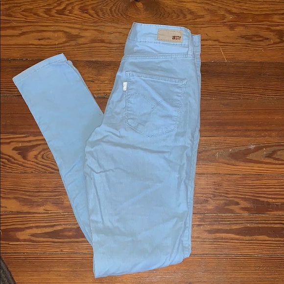 Levi’s High Rise Light Blue - Picture 2 of 5